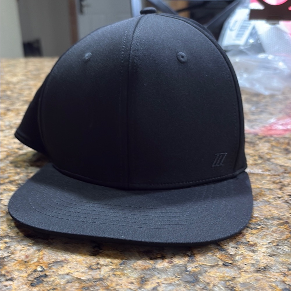 ZYIA Black Snapback Hat Flat Brim